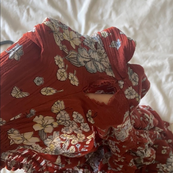 Urban outfitters off the shoulder floral dress - Picture 2 of 2